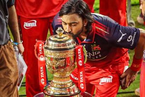 IPL 2026 जीतने के बाद क्रुणाल पंड्या ने भाई हार्दिक के साथ रिश्ते पर तोड़ी चुप्पी, कहा- पंड्या परिवार में... SportsTak Hindi