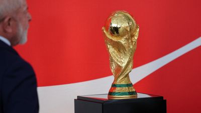 FIFA WORLD CUP 2026 : 48 टीमों के कितने ग्रुप और कौन सा सबसे खतरनाक ? यहां जानें हर एक डिटेल രാജ്യം ലോകകപ്പ് കളിക്കുന്നില്ലെങ്കിലും ഈ ഒരു മാസക്കാലം ഇന്ത്യ പൂർണമായും ഫുട്ബോൾ ലഹരിയിലാകും
