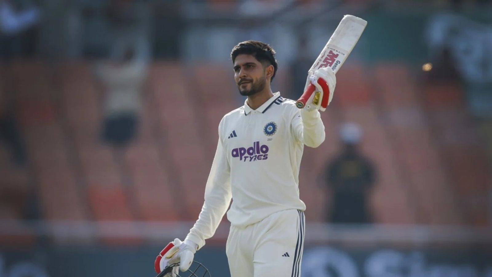 IND vs AFG: शुभमन-राहुल के शतकों से भारत ने उड़ाई रनों की दावत, अफगानिस्तान के सामने पहले दिन बनाए 368 रन शुभमन गिल ने अफगानिस्तान के सामने पहली पारी में शतक लगाया. (Photo: BCCI)