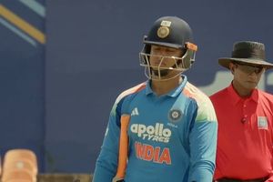 टीम इंडिया में पहली बार सेलेक्शन के बाद वैभव सूर्यवंशी का नहीं चला बल्ला, ट्राई-सीरीज के पहले मैच में श्रीलंका के खिलाफ सस्ते में लौटे पवेलियन SportsTak Hindi
