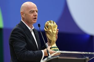 FIFA WC 2026: वर्ल्ड कप शुरू होने से पहले बवाल, हिरासत में फुटबॉलर, रेफरी को भी देश से निकाला गया SportsTak Hindi
