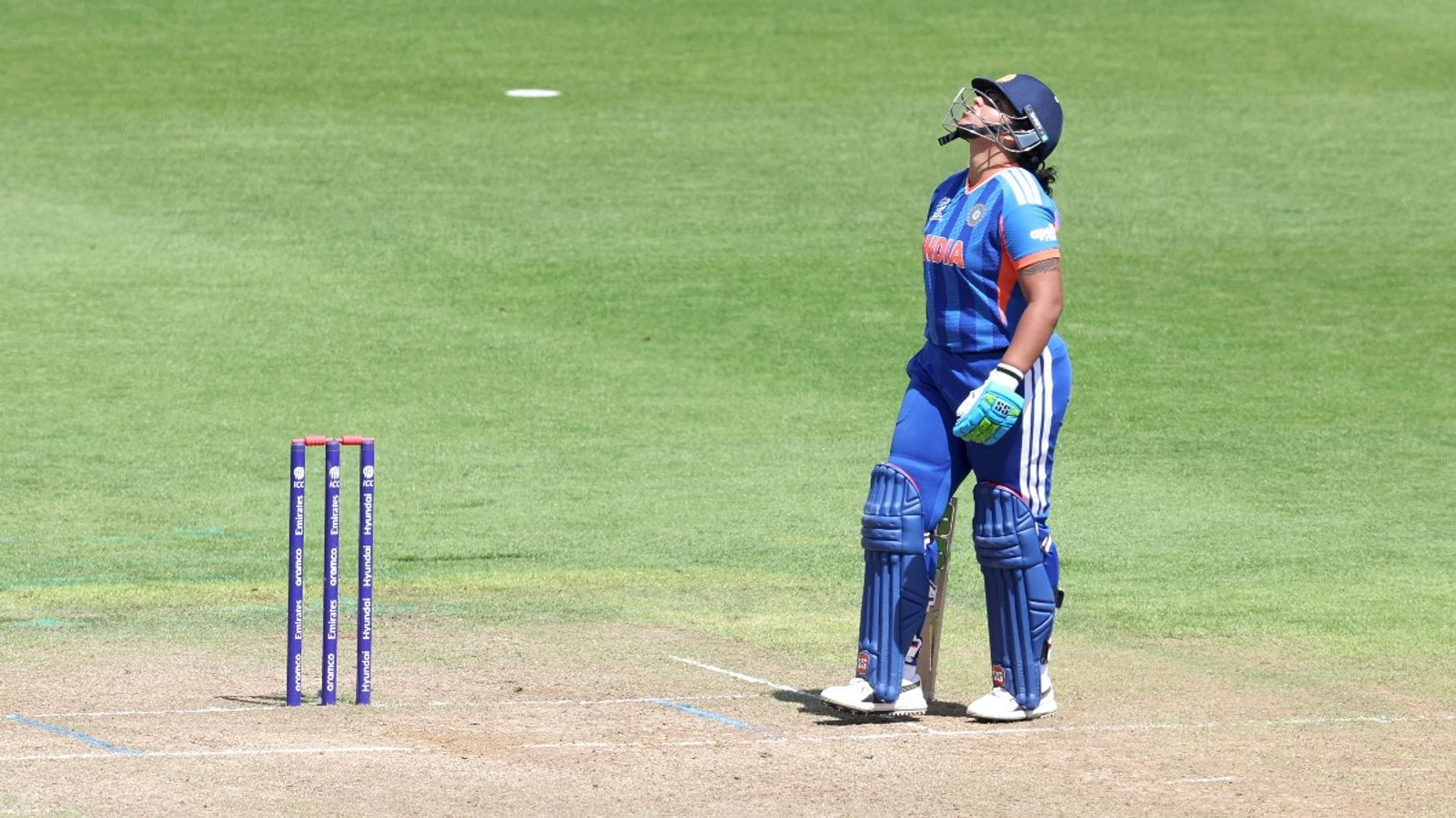 T20 World Cup 2026 से पहले हरमनप्रीत की भारतीय टीम के इंग्लैंड ने छुड़ाए पसीने, वार्म अप मैच में पांच रन से दी मात ऋचा घोष ने 68 रन बनाए. (PC: BCCI)