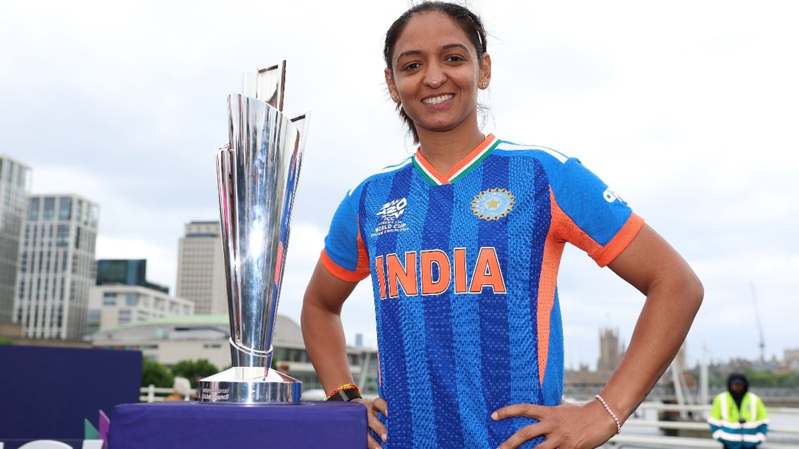 T20 World Cup 2026: पाकिस्तान के खिलाफ मैच से पहले भारतीय कप्तान हरमनप्रीत कौर का बड़ा मैसेज, कहा- हम अपने पहले मुकाबले में... भारतीय टीम पाकिस्तान के खिलाफ टी20 वर्ल्ड कप में अपना अभियान शुरू करेगी. (PC: BCCI)