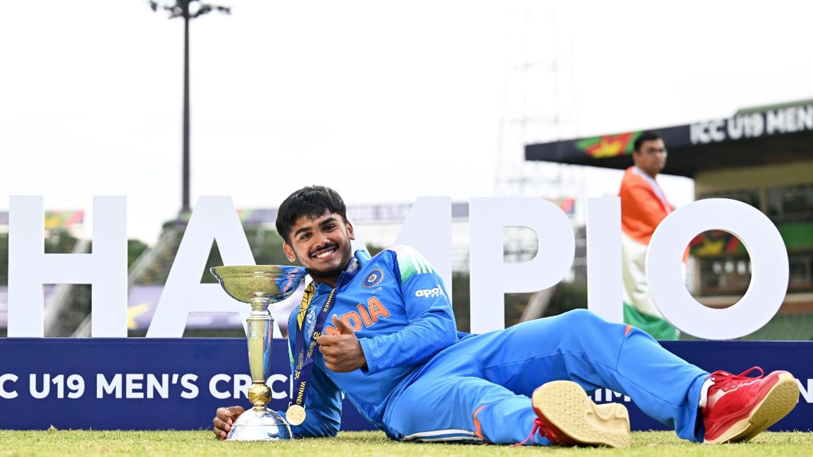 श्रीलंका दौरे के लिए U-19 टीम इंडिया का ऐलान, आयुष म्हात्रे की जगह जानें कौन बना कप्तान ? वर्ल्ड कप जीत के बाद आयुष म्हात्रे
