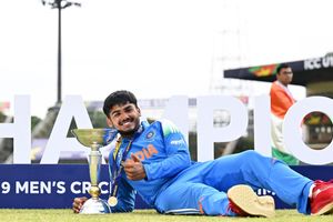 श्रीलंका दौरे के लिए U-19 टीम इंडिया का ऐलान, आयुष म्हात्रे की जगह जानें कौन बना कप्तान ? SportsTak Hindi