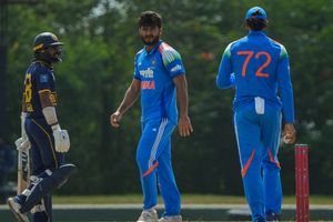 IND A vs SL A: इंडिया ए को श्रीलंका ए ने सुपर ओवर में हराया, सूर्यवंशी-शेडगे नहीं बना सके 17 रन SportsTak Hindi