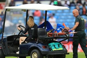 भारत को तगड़ा झटका, चोट के कारण T20 World Cup 2026 से बाहर हो सकती है स्टार खिलाड़ी SportsTak Hindi