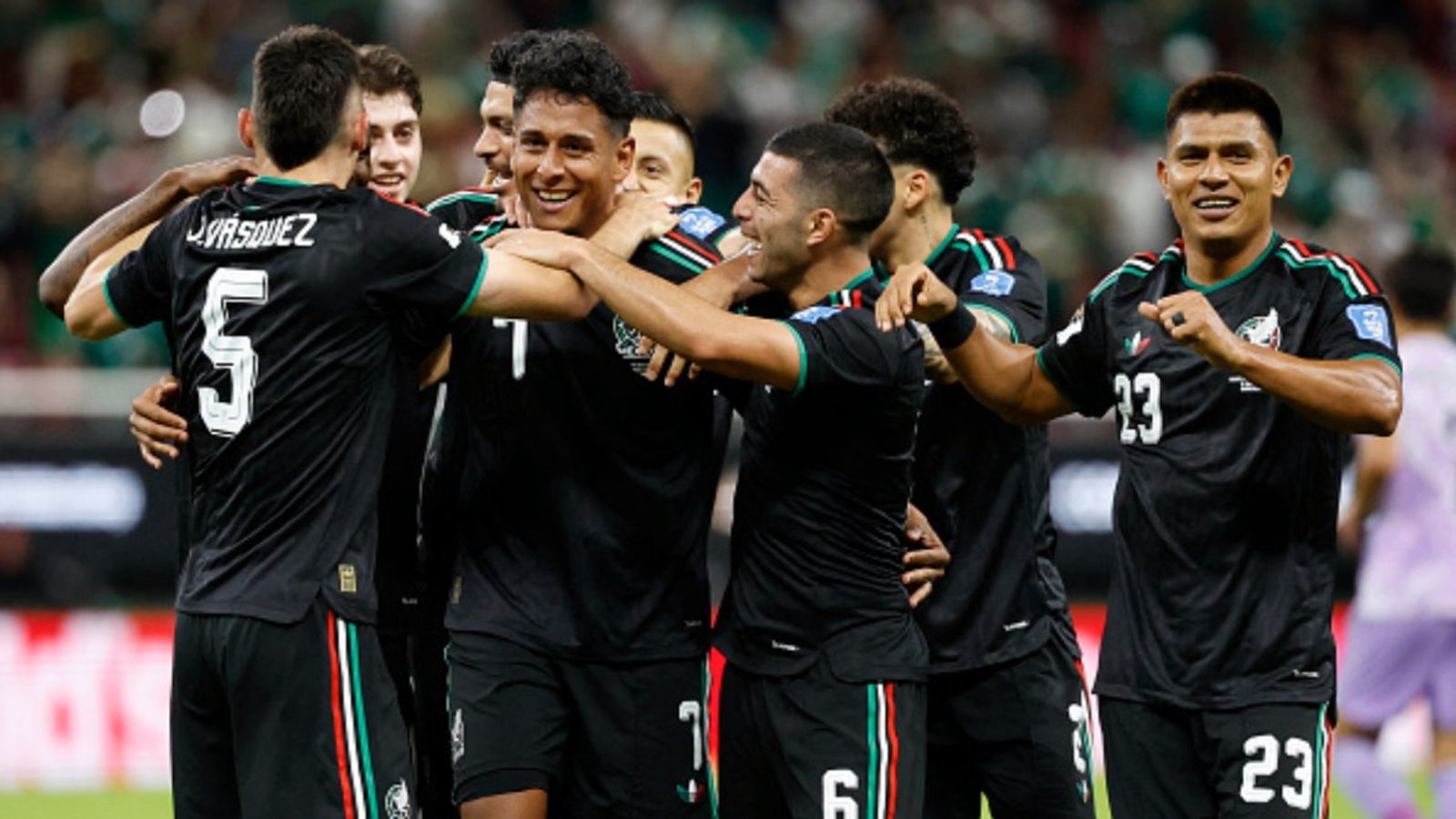 FIFA World Cup: मैक्सिको नॉकआउट में जाने वाली पहली टीम, साउथ कोरिया को हराया, चेकिया-साउथ अफ्रीका ने खेला ड्रॉ लुइस रोमो ने मैक्सिको के लिए गोल किया. (Photo: Getty)