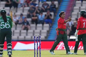 Women's T20 WC 2026 : पाकिस्तान लगातार तीसरी हार से बाहर! बांग्लादेश ने 100 पर ढेर करके इंग्लैंड में दिखाया घर का रास्ता SportsTak Hindi