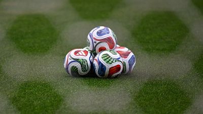 FIFA WC 2026 : ढाई घंटे में चार्ज होती है वर्ल्ड कप की बॉल, क्या है ये 'कनेक्टेड टेक्नॉलजी' और इसका क्रिकेट से कैसा कनेक्शन? जानें सब कुछ Trionda Adidas ball