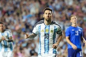 FIFA WC 2026 के राउंड ऑफ 32 में अर्जेंटीना ने बनाई जगह, जानें अब नॉकआउट में कब और किससे होगा मुकाबला ? SportsTak Hindi