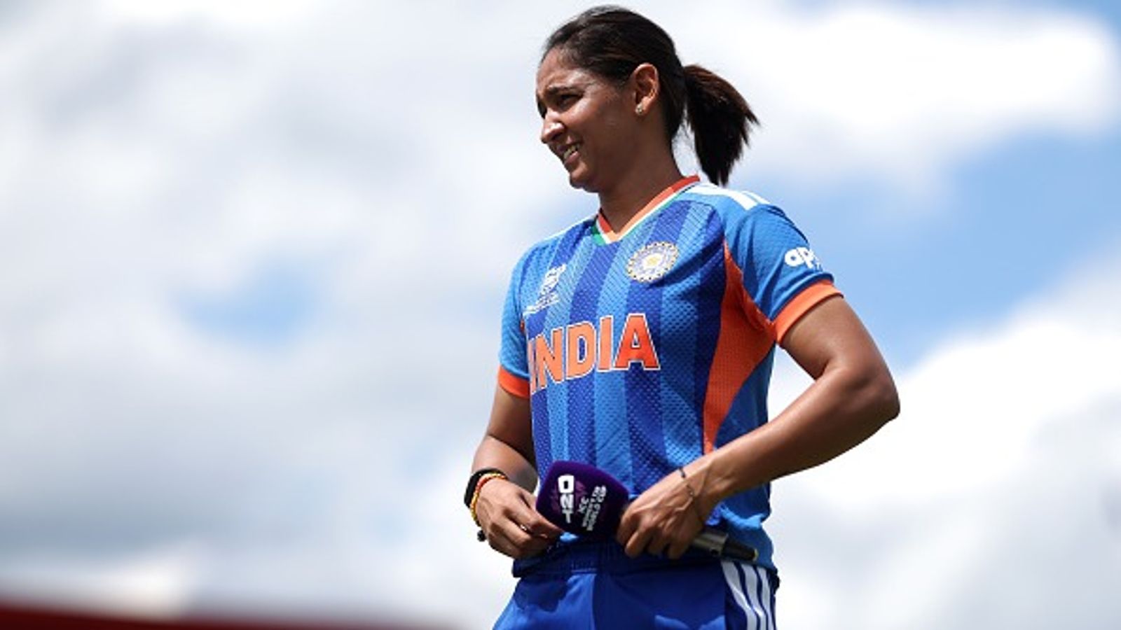 Women T20 World Cup 2026: भारत और बांग्लादेश मैच की पिच और वेदर रिपोर्ट, हेड टू हेड रिकॉर्ड, प्लेइंग XI और लाइव स्ट्रीमिंग की डिटेल्स यहां जानें भारत और बांग्लादेश के बीच टी20 वर्ल्ड कप 2026 का मुकाबला. (PC: Getty)