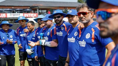 IND vs IRE: पिच रिपोर्ट, वेदर अपडेट, हेड टू हेड रिकॉर्ड, प्लेइंग XI और लाइव स्ट्रीमिंग की डिटेल्स यहां जानें SportsTak Hindi