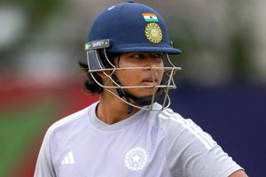 IND vs IRE: वैभव सूर्यवंशी से पहले भारत के लिए खेलने वाला आखिरी टीनएजर खिलाड़ी कौन था? SportsTak Hindi