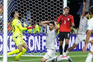 FIFA World Cup: ईरान का विनिंग गोल हुआ रद्द तो हाथ से निकली जीत, इजिप्ट ने पहली बार नॉकआउट में बनाई जगह SportsTak Hindi