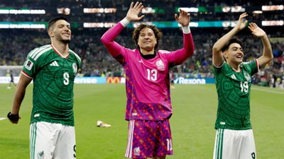 FIFA 2026: मैक्सिको ने 40 साल बाद जीता नॉकआउट मैच, इक्वाडोर को 2-0 से पीटा, एज्टेका में अजेय रथ जारी SportsTak Hindi