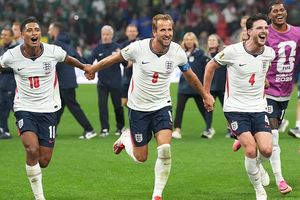 इंग्लैंड ने मेजबान मेक्सिको को FIFA World Cup 2026 से किया बाहर, रोमांचक मुकाबले में 3-2 से जीत दर्ज कर क्वार्टर फाइनल की कटाई टिकट SportsTak Hindi