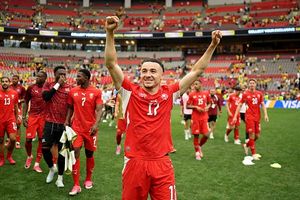 FIFA World Cup 2026: स्विट्जरलैंड का 72 साल का इंतजार खत्म, पेनल्टी शूटआउट में कोलंबिया को पीट क्वार्टर फाइनल में बनाई जगह SportsTak Hindi