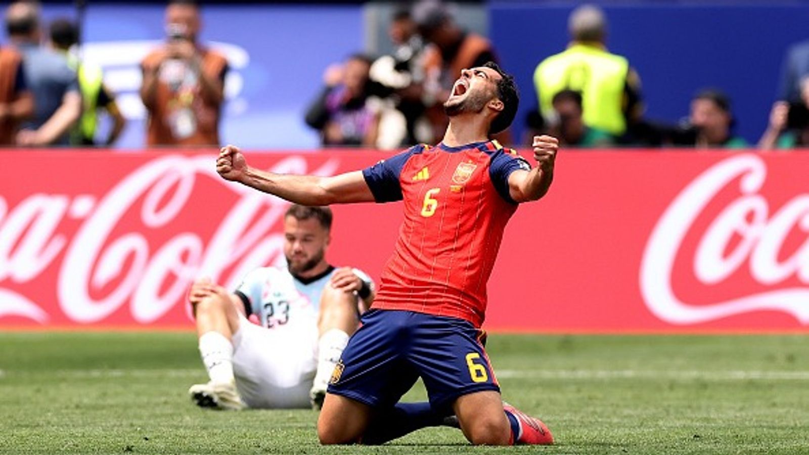 FIFA WC 2026 : स्पेन ने बेल्जियम को हराकर भेजा घर, 664 पास से दो गोल दागकर सेमीफाइनल में 16 साल बाद रखा कदम मिकेल मेरिनो का जादू