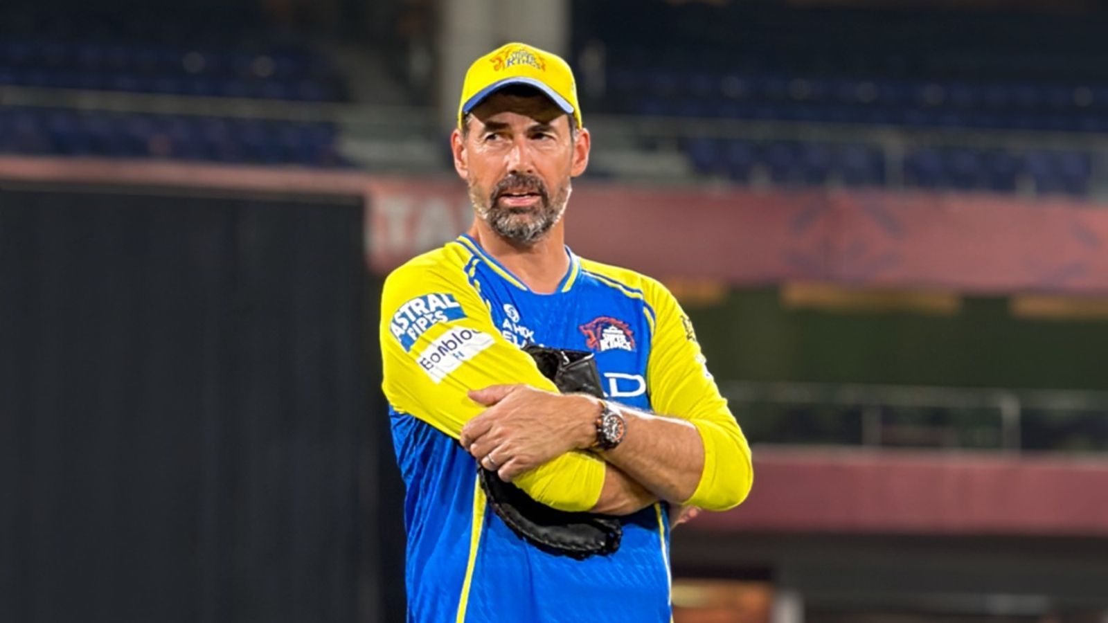 बड़ी खबर: चेन्नई सुपर किंग्स से स्टीफन फ्लेमिंग की छुट्टी, IPL में नाकामी के बाद गिरी गाज स्टीफन फ्लेमिंग 2009 में चेन्नई सुपर किंग्स के हेड कोच बने थे.