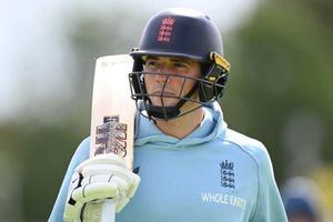 INDvsENG: 22 साल का सितारा टीम इंडिया के लिए बन सकता है मुसीबत, सनराइजर्स का है हिस्सा, मिला था रिकॉर्ड पैसा SportsTak Hindi