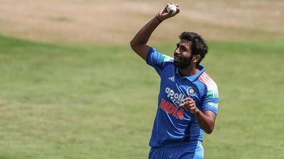 जसप्रीत बुमराह ने 968 दिन बाद वनडे क्रिकेट में की वापसी, फिर बने इंग्लैंड में सबसे ज्यादा विकेट लेने वाले भारतीय गेंदबाज SportsTak Hindi