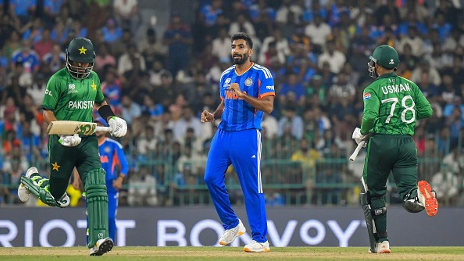 WTC में अब पार करनी होगी सेमीफाइनल की बाधा! ICC की कॉन्फ्रेंस में भारत-पाकिस्तान मैच को लेकर भी चर्चा ICC के व्हाइट-बॉल वर्ल्ड कप में बड़े बदलावों पर भी चर्चा. (PC: Getty)