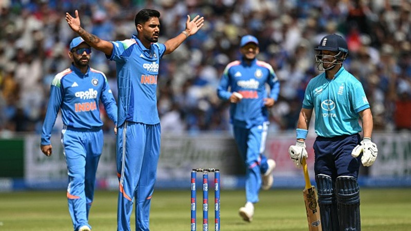 IND vs ENG, 2nd ODI: भारत और इंग्लैंड के बीच कब और कहां देखें दूसरे वनडे की लाइव स्ट्रीमिंग, पिच रिपोर्ट और वेदर अपडेट भी जानें भारत और इंग्लैंड के बीच दूसरा वनडे मैच खेला जाएगा. (PC: Getty)