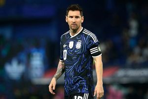 FIFA WC 2026 : मेसी का 'गोल्डन बूट' फाइनल में जाते ही क्या हो गया पक्का? जानें किससे मिल रही है कड़ी टक्कर SportsTak Hindi