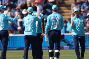 INDvsENG: रूट 99 पर अटके मगर इंग्लैंड को सीरीज में दिलाई बराबरी, टीम इंडिया को 4 विकेट से मिली मात SportsTak Hindi