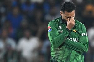 पाकिस्तानी स्टार की घटिया हरकत, ICC ने लगाया बैन, टी20 वर्ल्ड कप 2026 का है मामला SportsTak Hindi