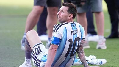 FIFA WC: मेसी का सपना टूटा, गोल्डन बूट ले उड़ा ये स्टार! जानें 1930 से अभी तक कौन-कौन जीत ये खिताब Lionel Messi of Argentina
