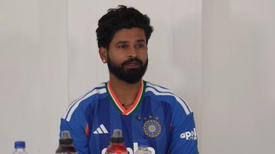 INDvsZIM: श्रेयस अय्यर ने आयरलैंड-इंग्लैंड की हार पर कही मन की बात, बोले- इससे टीम... SportsTak Hindi