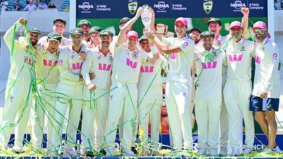 भारत में एशेज खेल सकती है ऑस्ट्रेलिया और इंग्लैंड की टीम, प्लानिंग के पीछे चौंकाने वाली वजह SportsTak Hindi