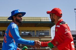 IND vs ZIM : सीरीज के तीनों मैच हारने के बाद जिम्बाब्वे के कप्तान सिकंदर रजा ने टीम इंडिया से क्यों कहा - 'थैंक्स'? जानें पूरा मामला SportsTak Hindi