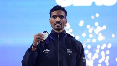 गरीबी से ग्लासगो तक...रोटी के लिए दौड़ने वाला गुलवीर कैसे बना भारत की शान? 10KM में रच दिया इतिहास Silver medalist Gulveer Singh