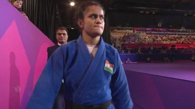 CWG 2026 : जूडो में गोल्ड के बाद मिली चांदी, गोल्डन हैट्रिक से चूकी यामिनी, फाइनल में तीन गलती से मिली हार India's star judoka Yamini Mourya in frame. (Screenshot)