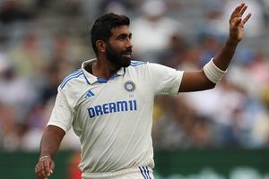 जसप्रीत बुमराह श्रीलंका के खिलाफ टेस्ट सीरीज से बाहर, रिपोर्ट में बड़ा दावा SportsTak Hindi