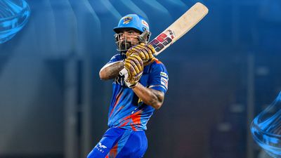 पप्पू यादव के बेटे का DPL में तूफान, 15 चौके-छक्कों से बरपाया कहर, मयंक यादव की पेस भी हो गई नाकाम sarthak ranjan