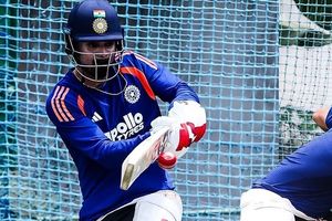 IND vs SL: भारत और श्रीलंका के बीच होने वाले तीन दिन के वॉर्म-अप मैच पर मंडराया खतरा! SportsTak Hindi