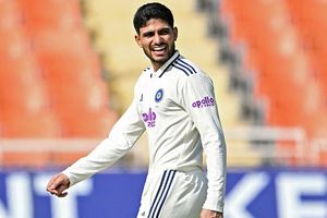भारत को झटका, शुभमन गिल चोट के कारण वार्म अप मैच के पहले दिन से बाहर, बीसीसीआई ने दी फिटनेस अपडेट SportsTak Hindi