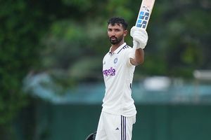IND vs SL: देवदत्त पडिक्कल का वार्म अप मैच में शतक, सुदर्शन के टेस्ट सीरीज से बाहर होने के तुरंत बाद प्लेइंग XI के लिए ठोकी दावेदारी SportsTak Hindi