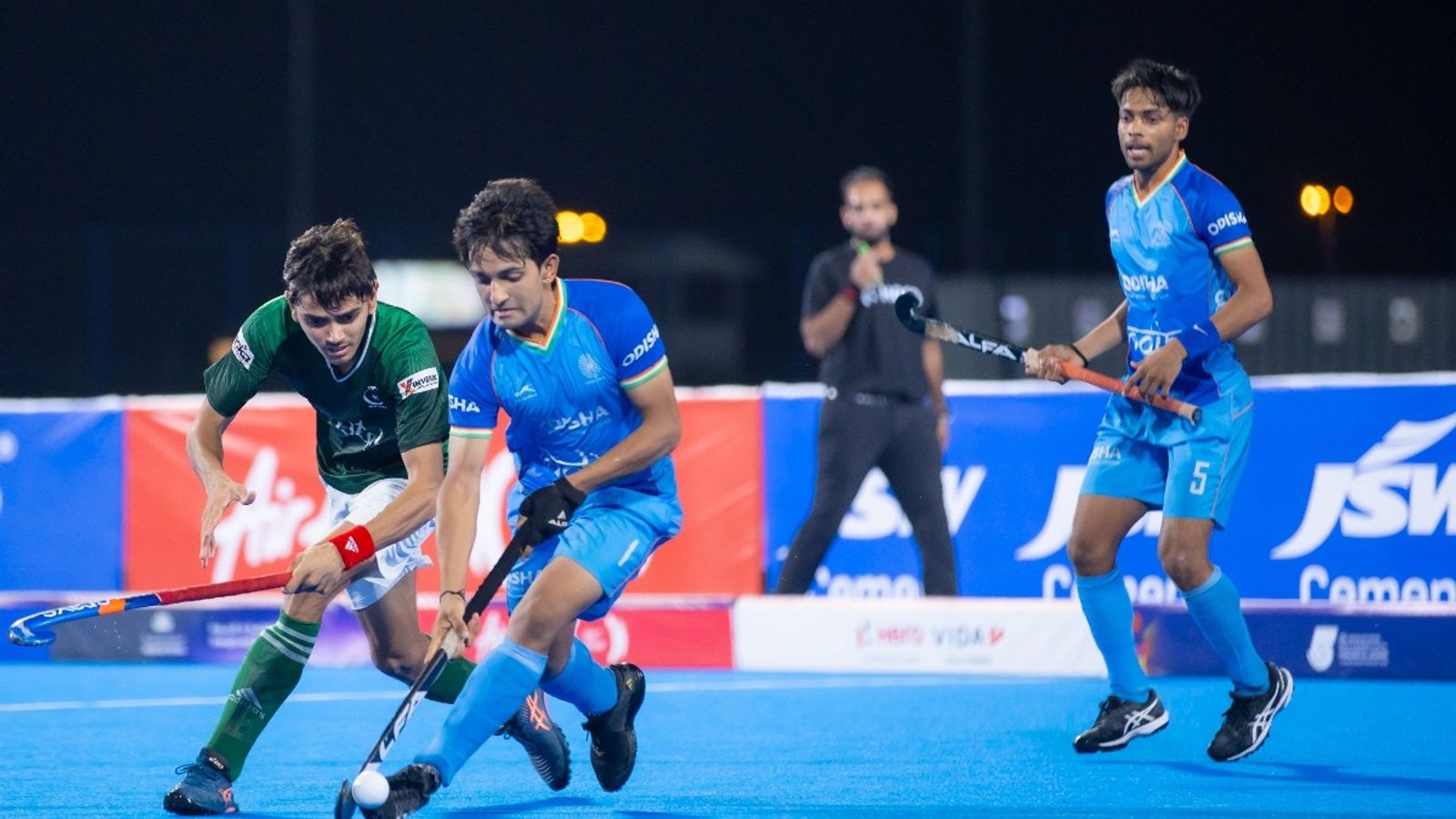 Hockey World Cup की पूरी कहानी: कब हुआ आगाज, कौन-कौन से देश खेले और किसने जीती सबसे अधिक बार ट्रॉफी, जानें सब कुछ हॉकी टीम के खिलाड़ी