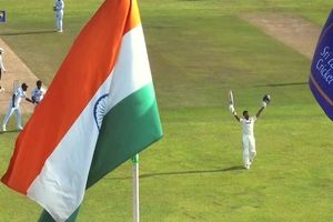 IND vs SL : देवदत्त पडिक्कल ने स्वतंत्रता दिवस के मौके पर रचा इतिहास, ऐसा करने वाले बने पहले भारतीय SportsTak Hindi