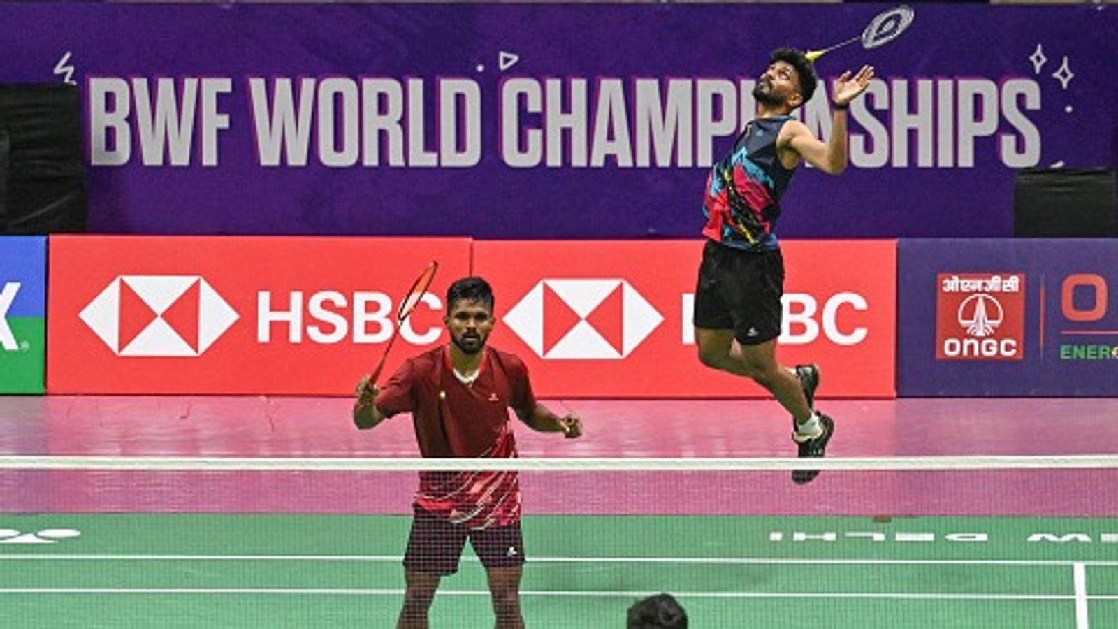 BWF World Championships 2026: भारत की जबरदस्त शुरुआत, हरिहरन-अर्जुन दूसरे राउंड में पहुंचे, आयरिश जोड़ी ने पिछड़ने के बाद बीच में छोड़ा मैच एमआर अर्जुन और हरिहरन अमसाकरुणन राउंड ऑफ 32 में पहुंचे. (PC: Getty)