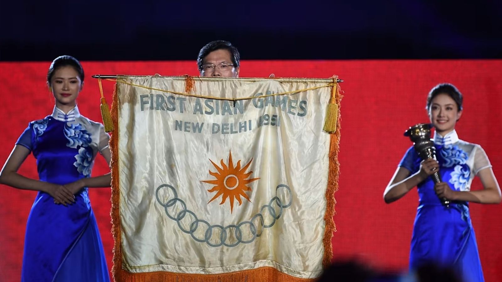 अब तक किन देशों ने की Asian Games की मेजबानी, यहां देखें 1951 से लेकर 2026 तक की पूरी लिस्ट एशियन गेम्स की शुरुआत 1951 में हुई थी. (PC: Getty)
