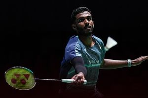 BWF World Championships : 21 साल के आयुष शेट्टी का डेब्यू में हाहाकार, वर्ल्ड नंबर-1 चीन के शी यूकी को पहले राउंड को हराकर किया बाहर SportsTak Hindi