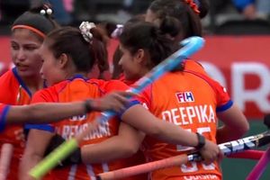 Hockey World Cup : महिला हॉकी टीम ने लगाया गोल का 'सिक्स', साउथ अफ्रीका को रौंदकर अगले दौर के लिए ठोका दावा SportsTak Hindi