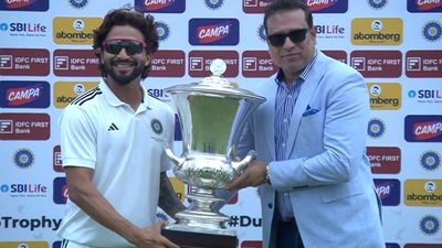 Duleep trophy का फाइनल बेंगलुरु के COE से हो सकता है शिफ्ट, दो स्टेडियम का नाम आया सामने, फैंस को भी आने की मिल सकती है इजाजत Rajat Patidar duleep trophy winner.