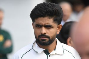 स्टुअर्ट ब्रॉड ने पाकिस्तानी क्रिकेट का बनाया मजाक, टेस्ट सीरीज के बीच कहा- वे घटिया टीम है और... SportsTak Hindi